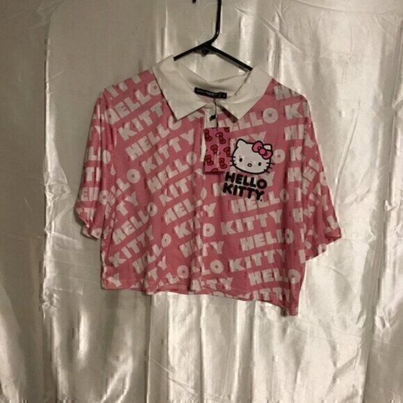 Hello Kitty Pink White Button Up Cropped Polo Short Sleeve Monogram Shirt 1XL - Picture 1 of 6